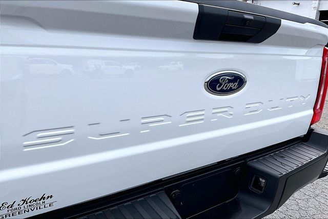 2026 Ford F-250 Super Duty XL - Photo 9