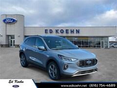 2025 Ford Escape ST-Line Select SUV