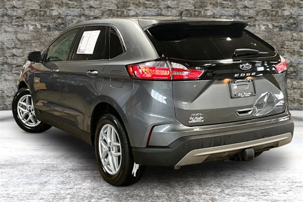 Used 2022 Ford Edge SEL SUV