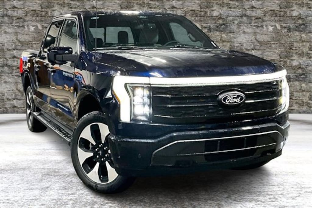 New 2025 Ford F-150 Lightning Platinum Truck