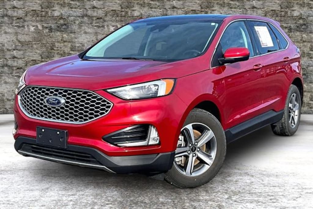 Used 2023 Ford Edge SEL SUV