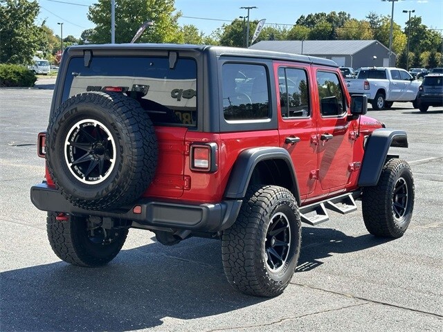 2023 Jeep Wrangler Rubicon photo 2