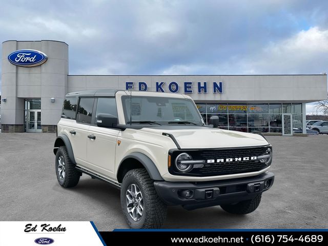 2025 Ford Bronco SUV 