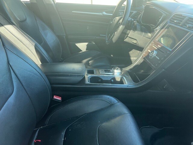 2018 Ford Fusion Titanium photo 3