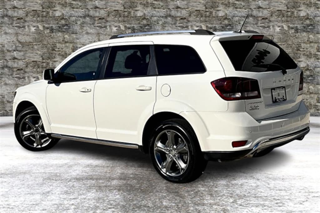 Used 2016 Dodge Journey Crossroad SUV