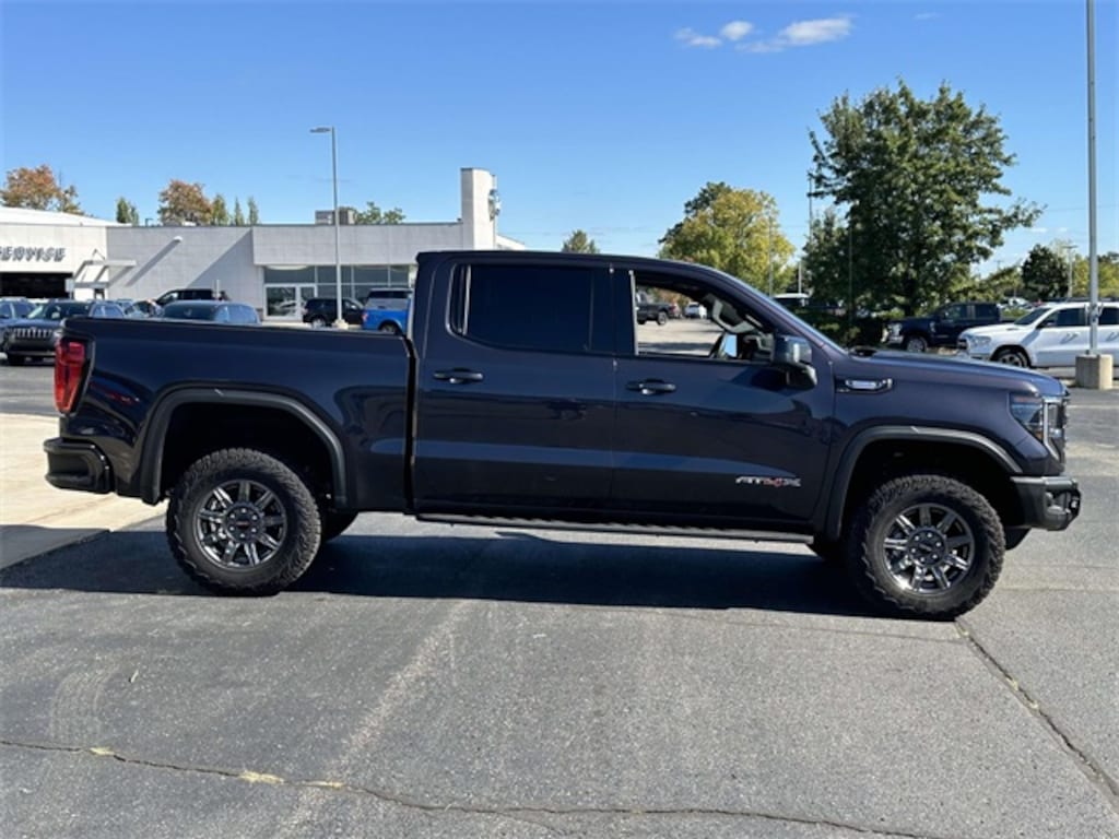 Used 2025 GMC Sierra 1500 AT4X Truck