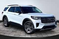 2026 Ford Explorer Active SUV