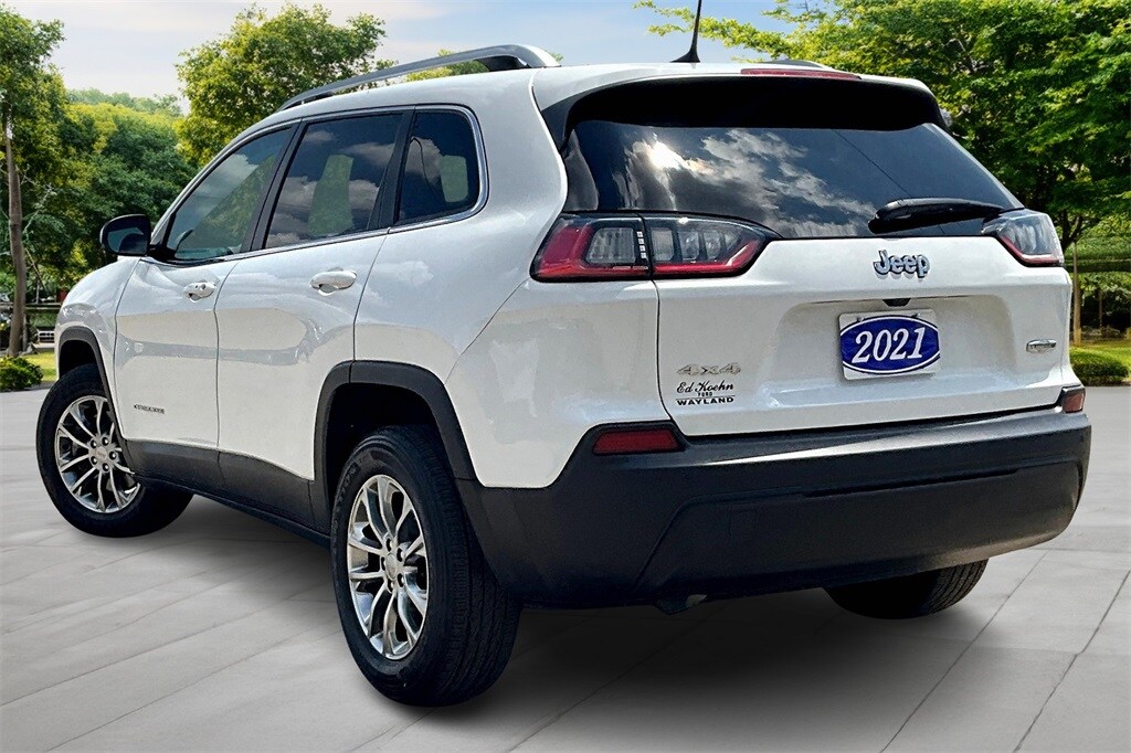 Used 2021 Jeep Cherokee Latitude Plus with VIN 1C4PJMLB1MD211822 for sale in Wayland, MI