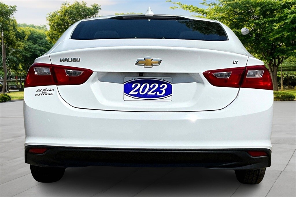 2023 Chevrolet Malibu 1LT photo 4