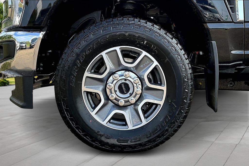 2026 Ford F-250 Super Duty Lariat - Photo 11