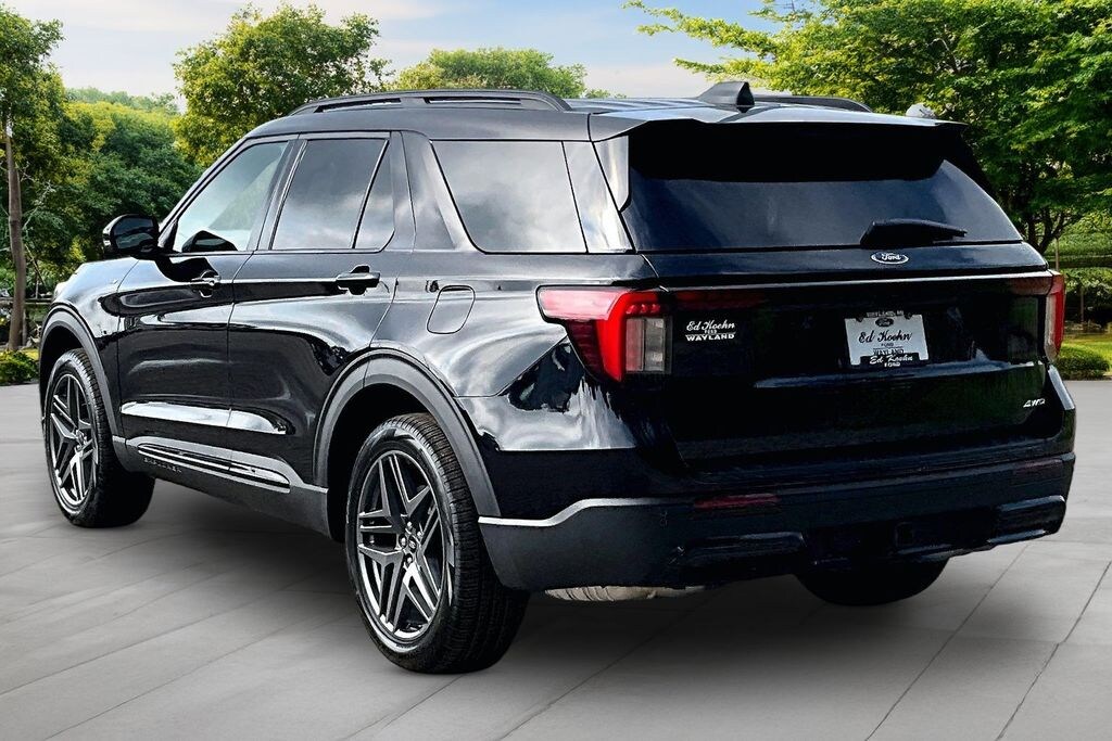 New 2026 Ford Explorer ST-Line SUV