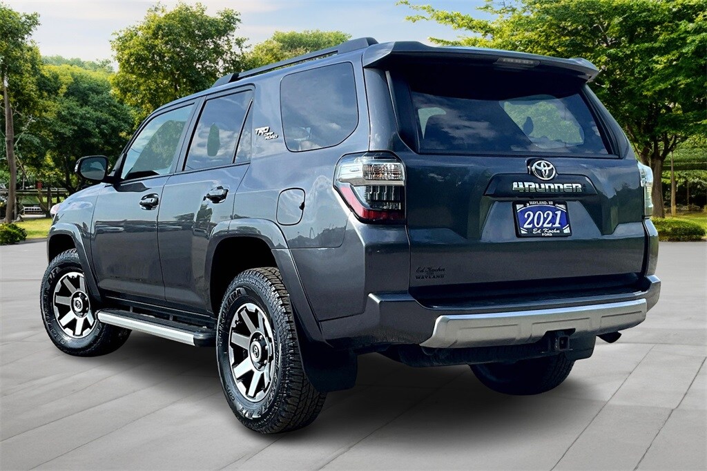2021 Toyota 4Runner TRD Off-Road Premium photo 2