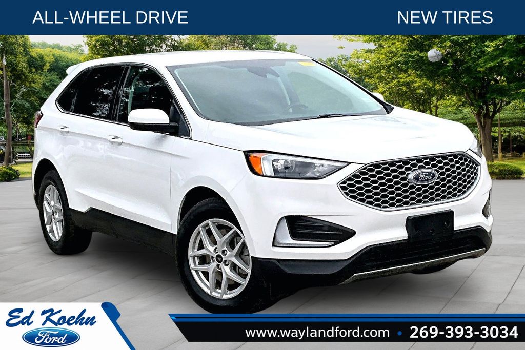 2023 Ford Edge