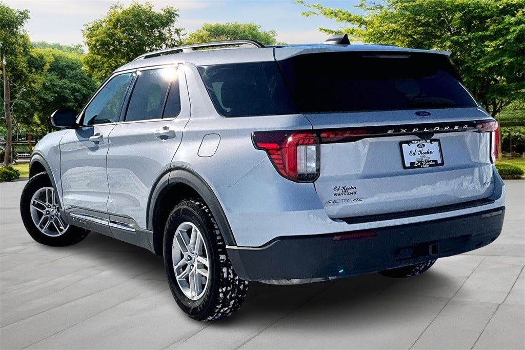 Certified 2025 Ford Explorer Active SUV