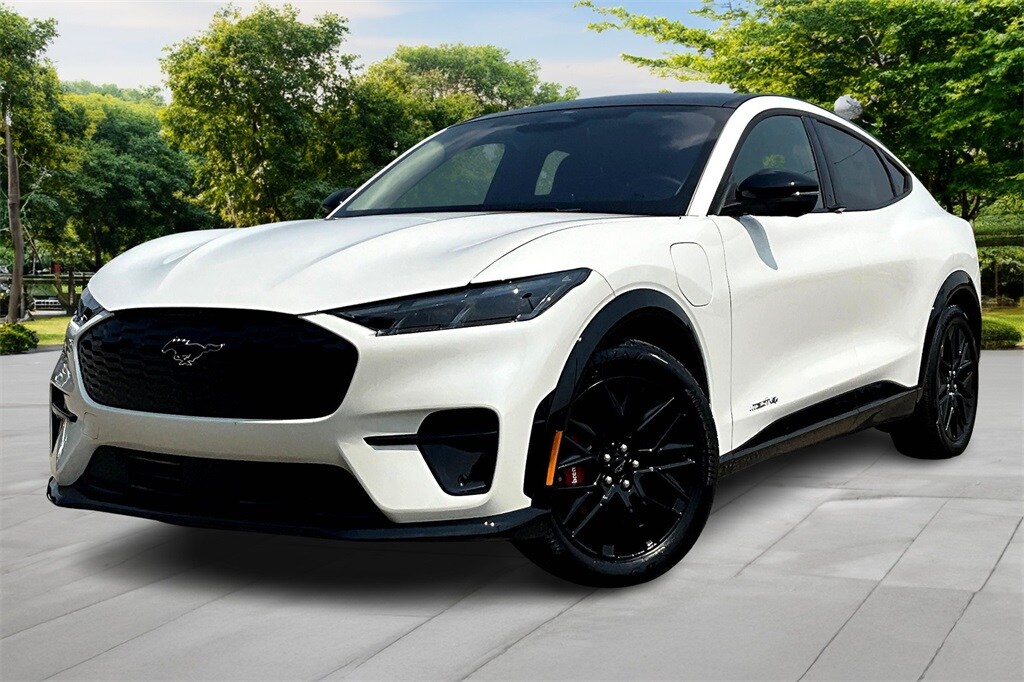 2025 Ford Mustang Mach-E Premium photo 2