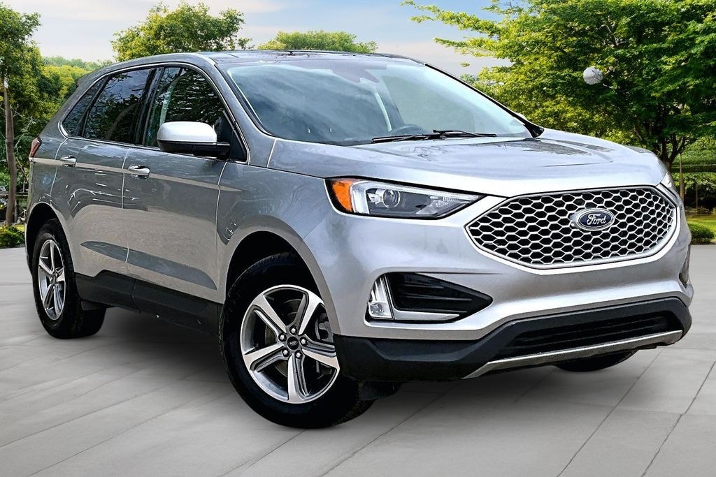 Used 2024 Ford Edge SEL SUV