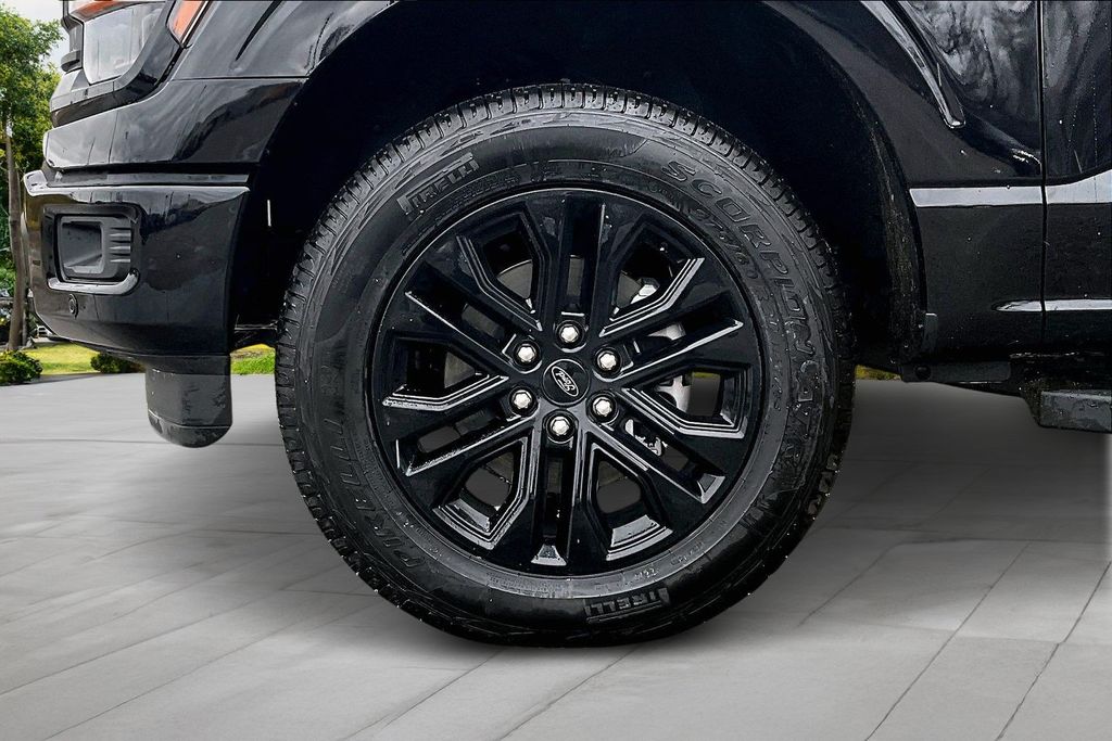 2025 Ford F-150 XLT - Photo 10