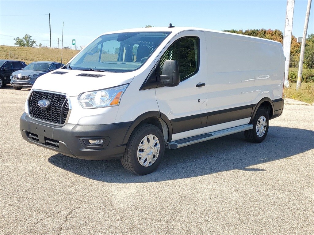 2022 Ford Transit photo 3