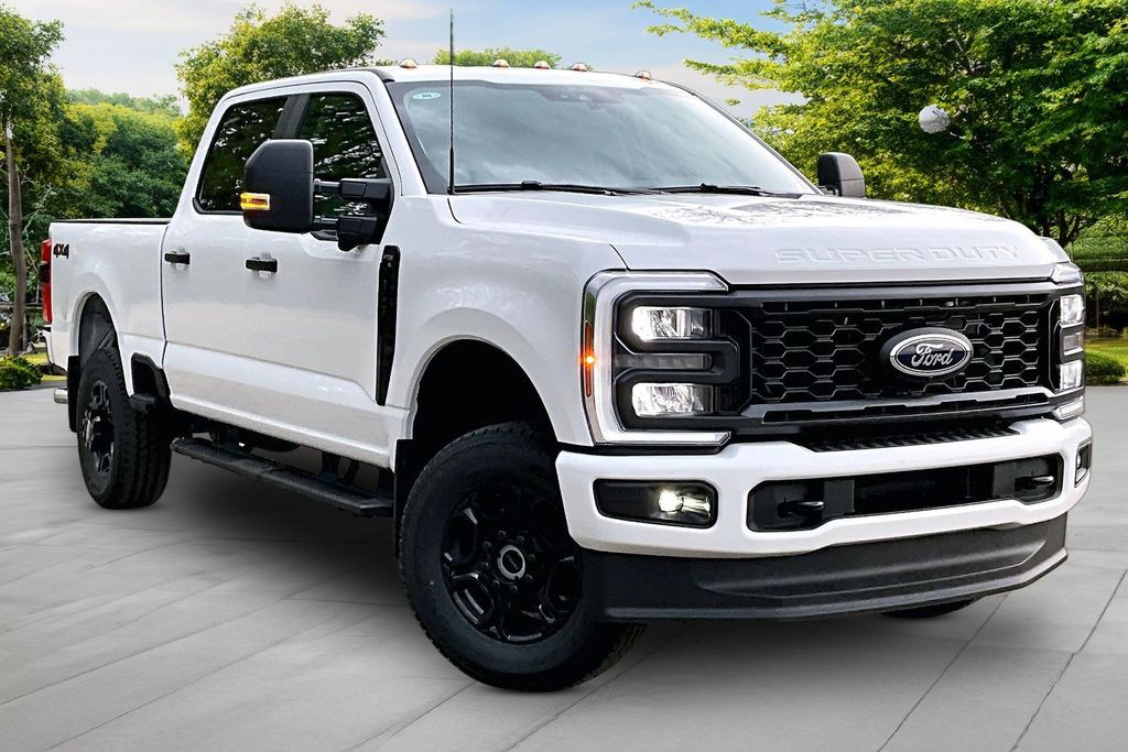 2026 Ford F-350 XL 4x4 Crew Cab 6-3/4' Box SRW's photo
