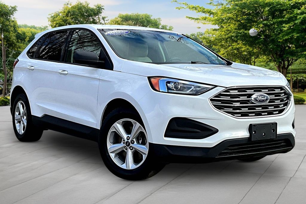 2020 Ford Edge SE