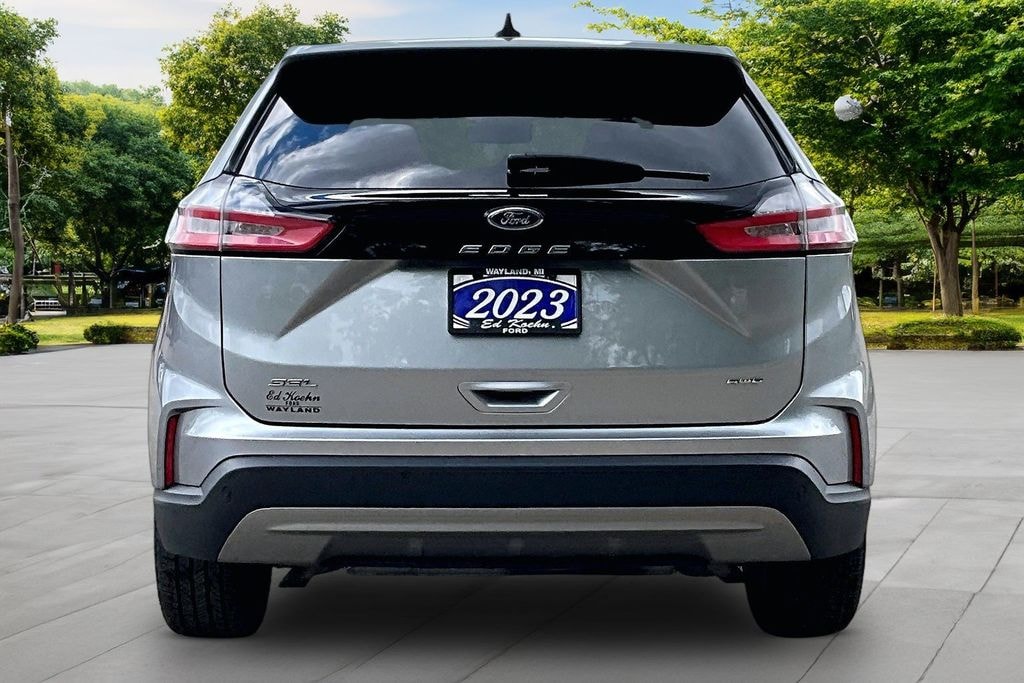 Used 2023 Ford Edge SEL SUV