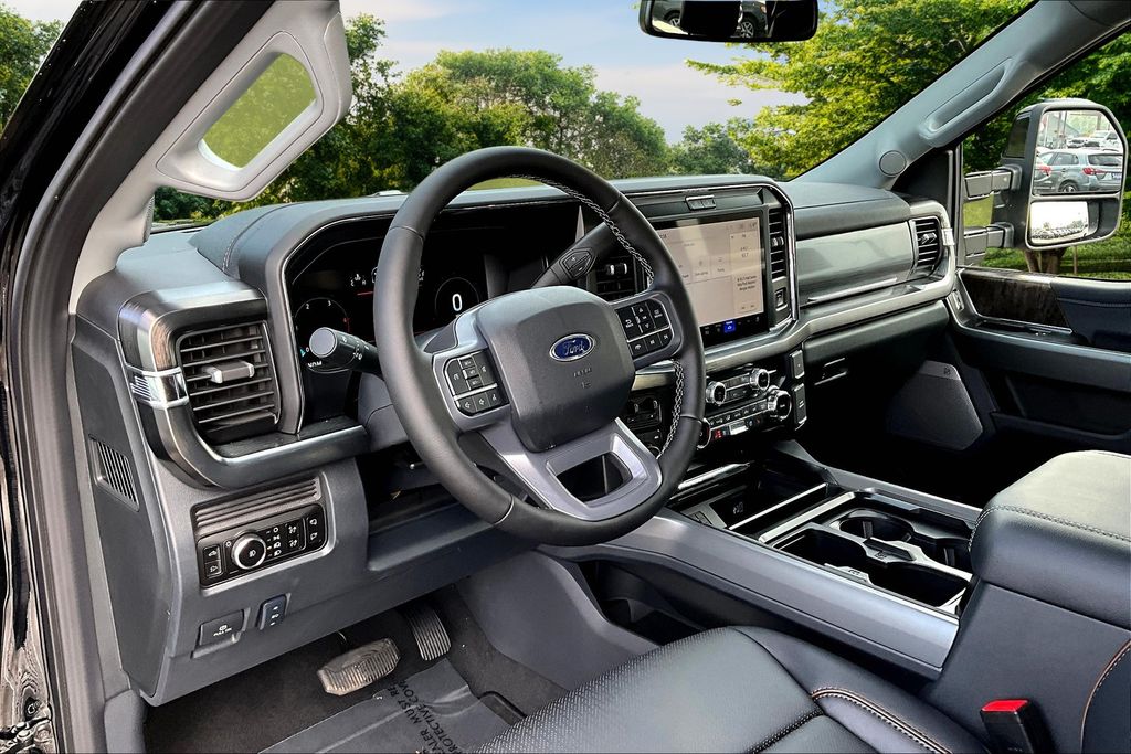 2026 Ford F-250 Super Duty Lariat - Photo 6