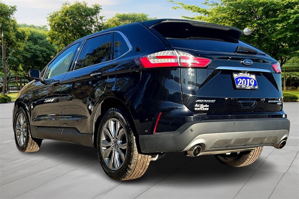Certified 2019 Ford Edge Titanium SUV