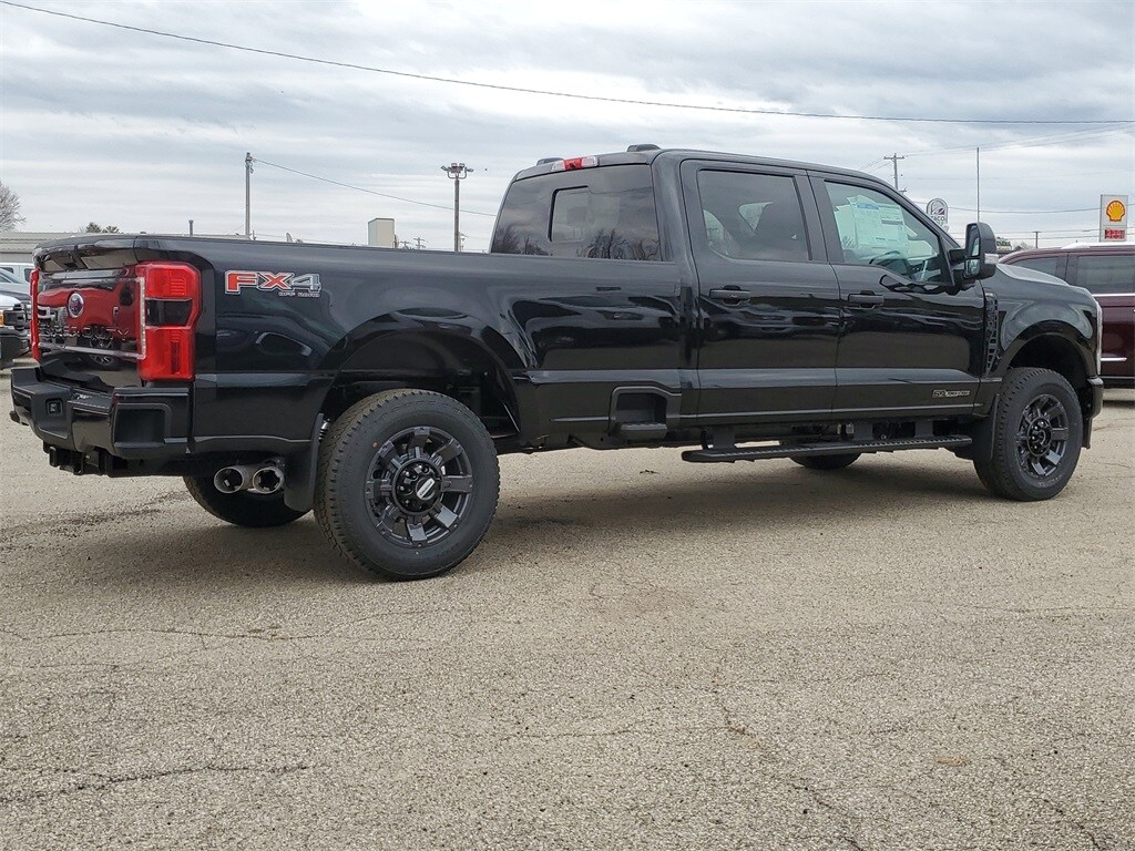 2025 Ford F-350 XL photo 3