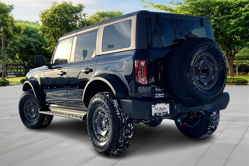 New 2025 Ford Bronco Outer Banks SUV