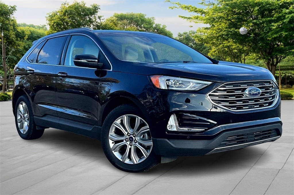 2020 Ford Edge Titanium