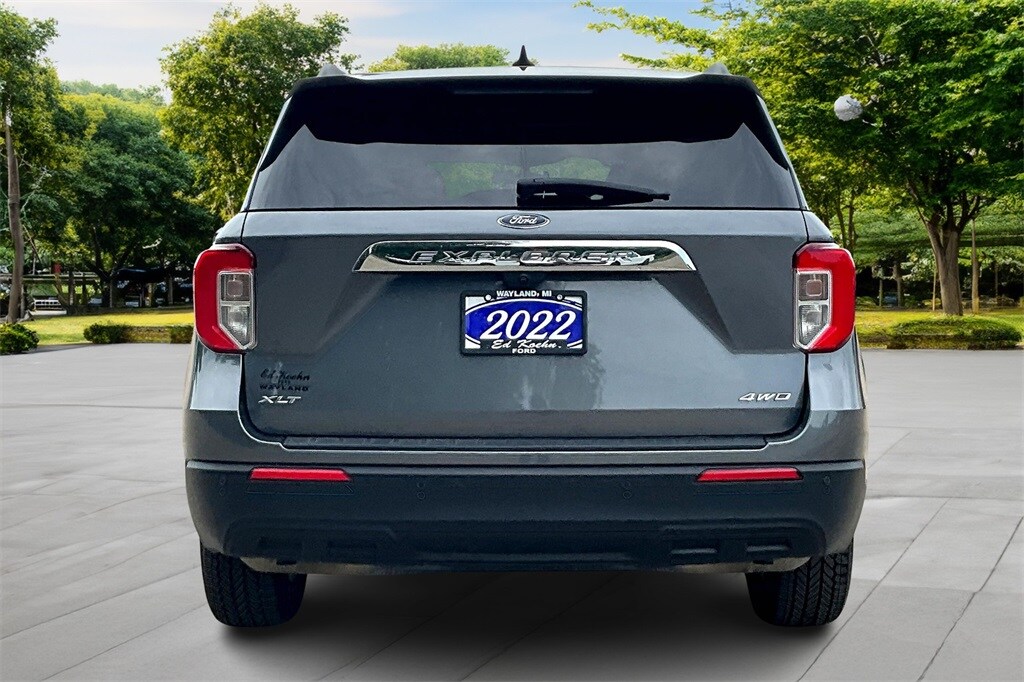 2022 Ford Explorer XLT photo 4