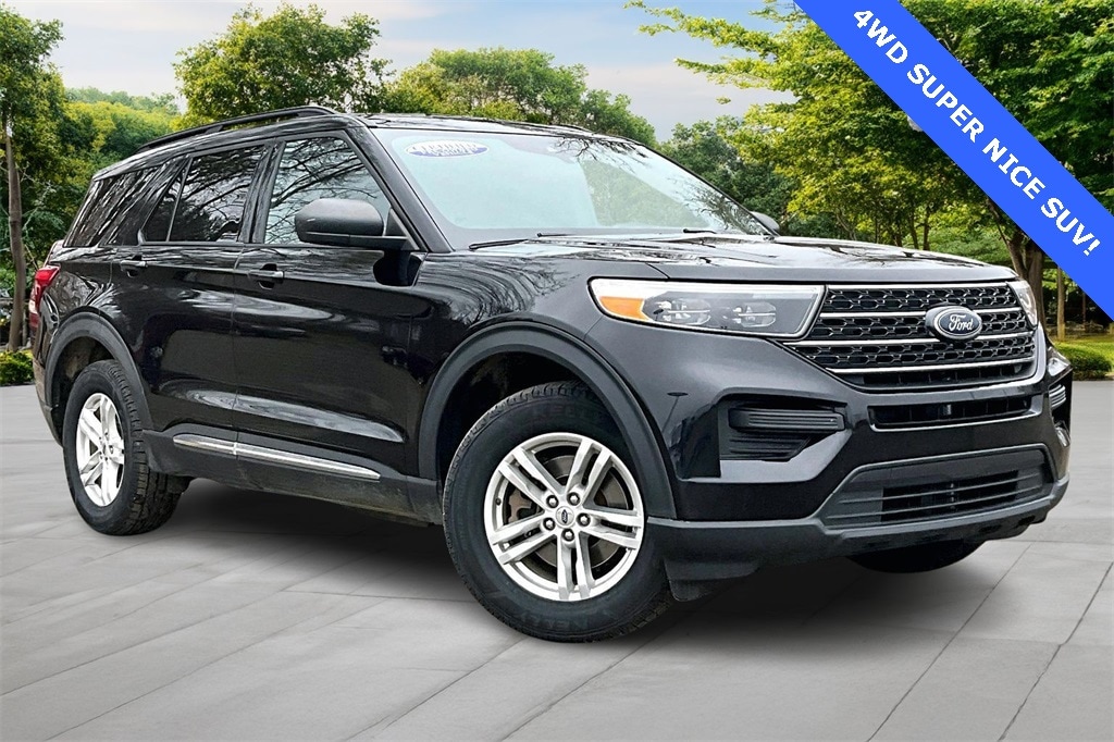 2020 Ford Explorer XLT's photo