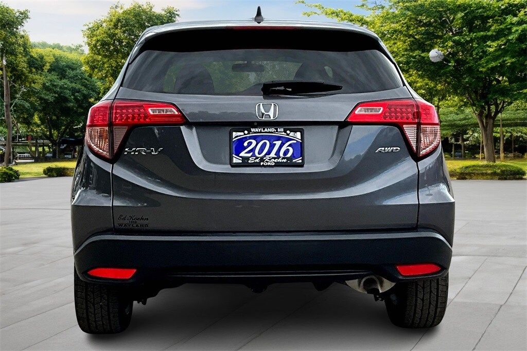 2016 Honda HR-V EX photo 4