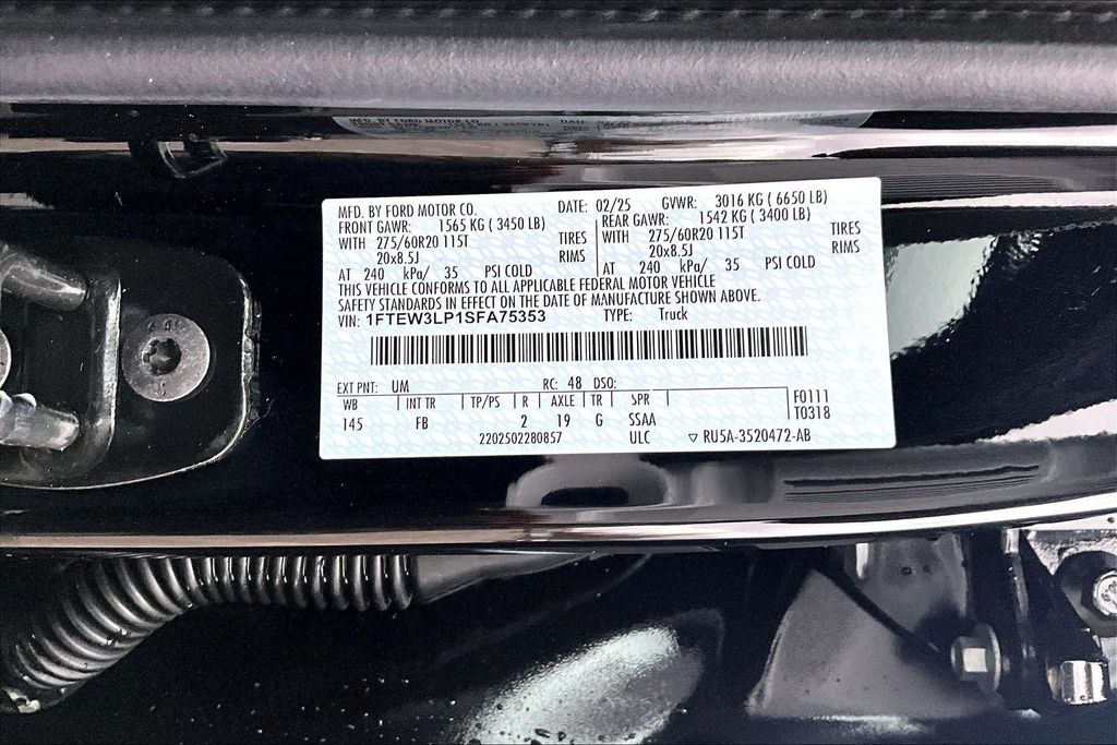 2025 Ford F-150 XLT - Photo 12