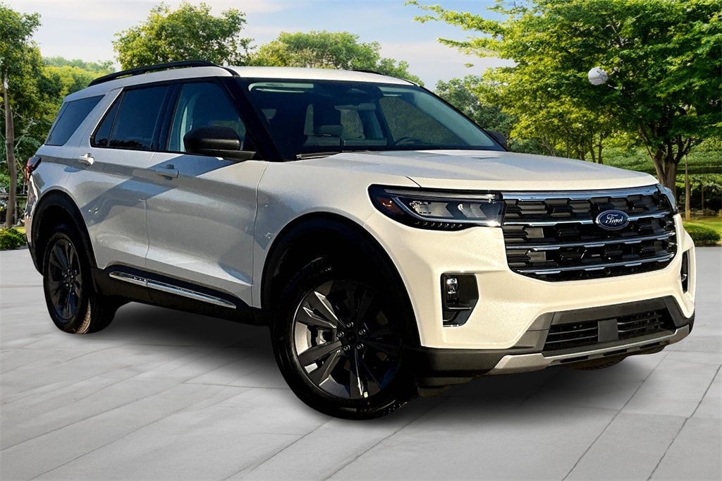 2025 Ford Explorer SUV 