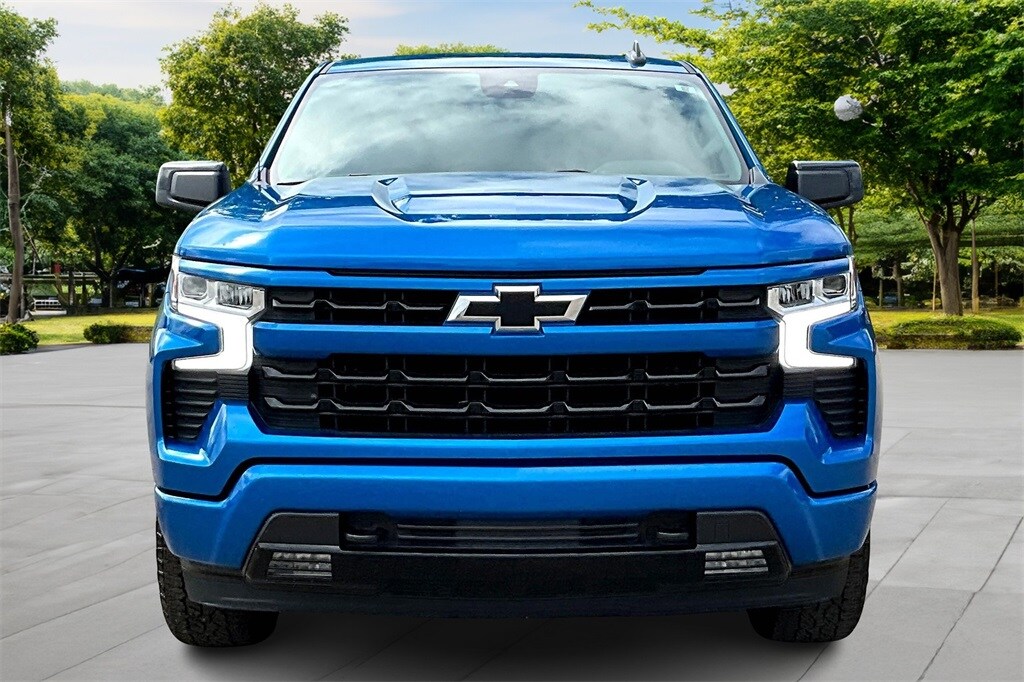 2023 Chevrolet Silverado 1500 RST photo 3