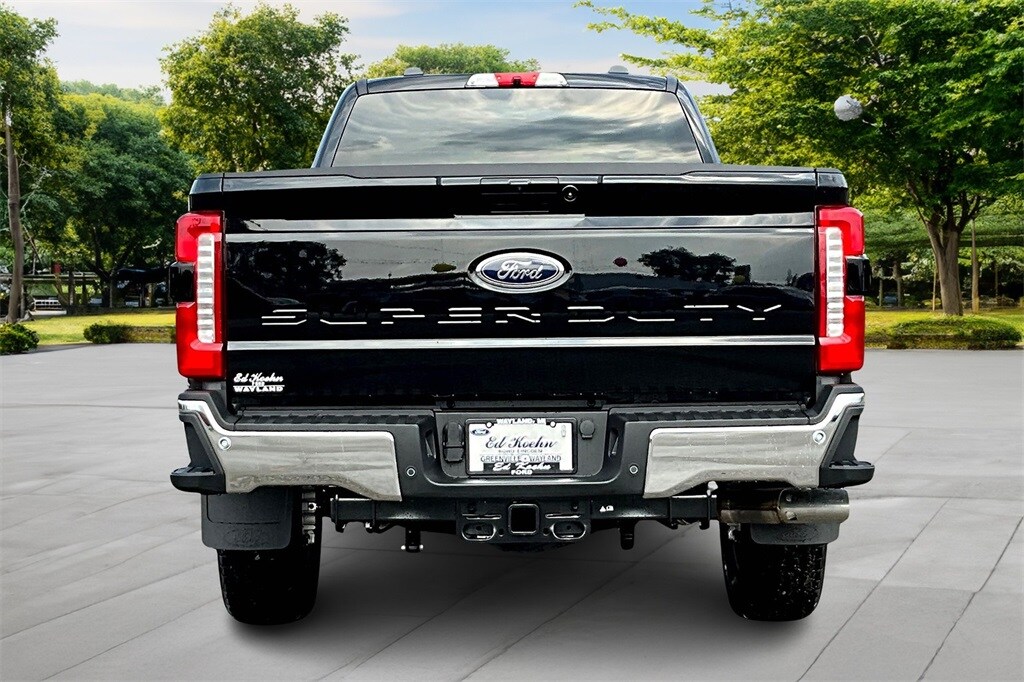 2026 Ford F-250 photo 3