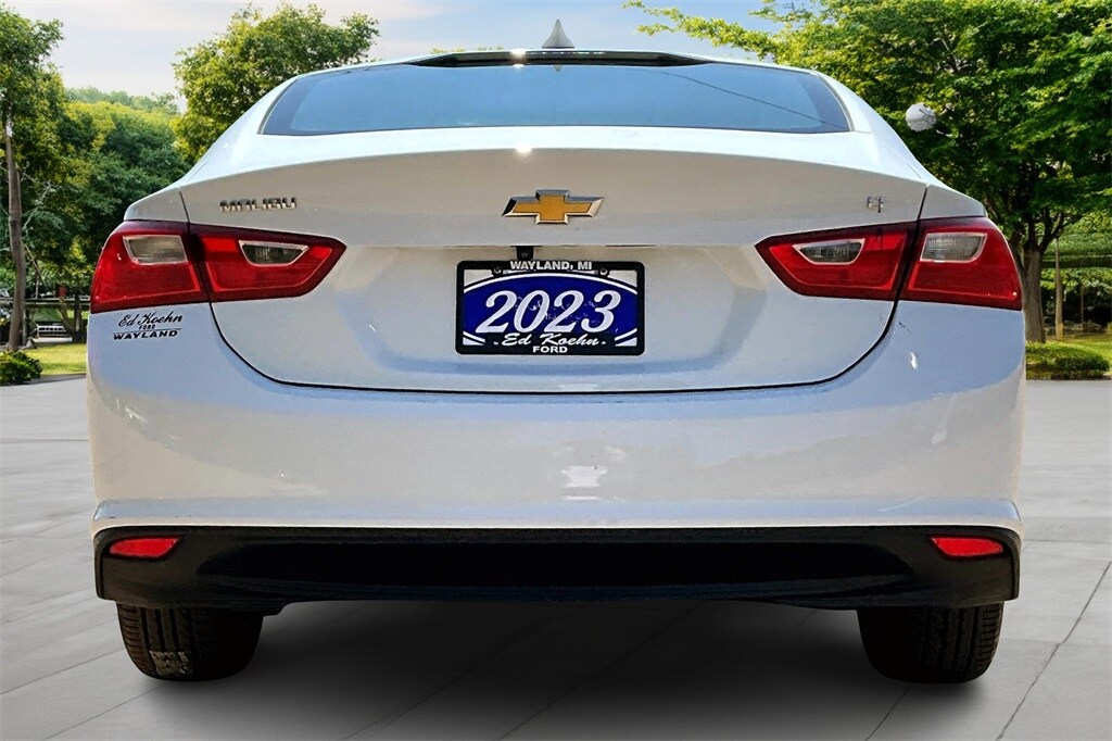 2023 Chevrolet Malibu 1LT photo 4