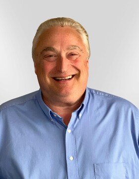 Staff member Tom Kinney from ID_96223ea0966a