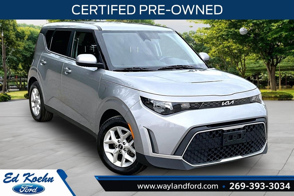 Certified 2023 Kia Soul LX Hatchback