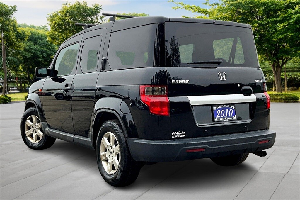 2010 Honda Element EX photo 2
