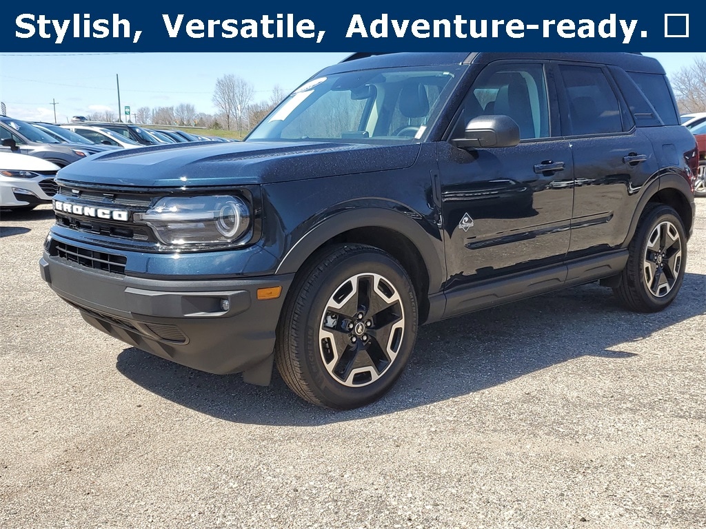 Certified 2023 Ford Bronco Sport Outer Banks with VIN 3FMCR9C6XPRD01825 for sale in Wayland, MI