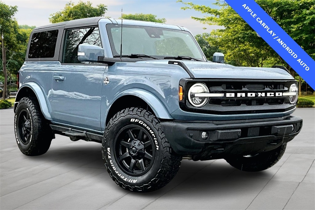 2023 Ford Bronco 2-Door Outer Banks's photo