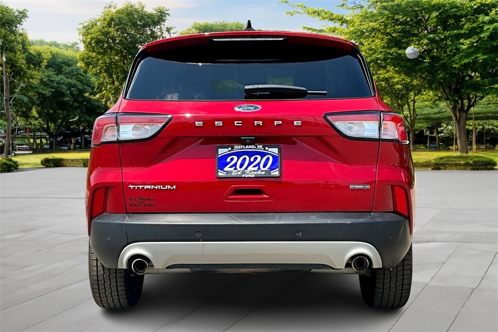 2020 Ford Escape Hybrid Titanium photo 4