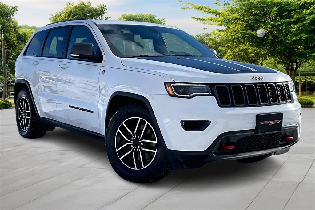 2021 Jeep Grand Cherokee Trailhawk's photo