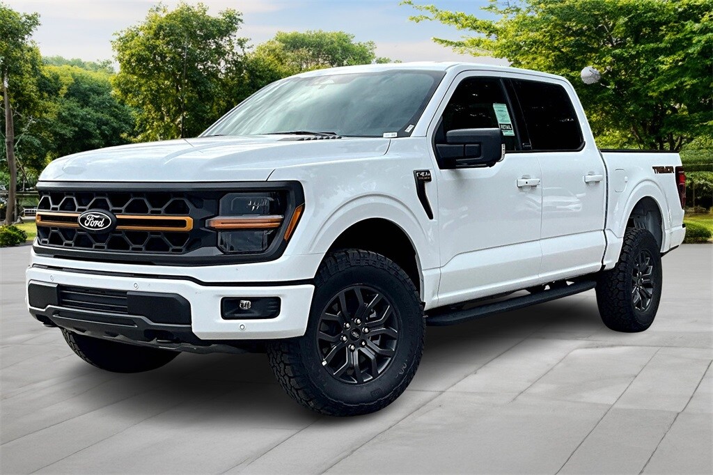 2025 Ford F-150 Tremor photo 2