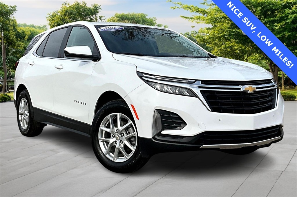 2024 Chevrolet Equinox LT's photo