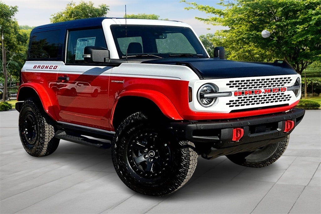 2025 Ford Bronco SUV 