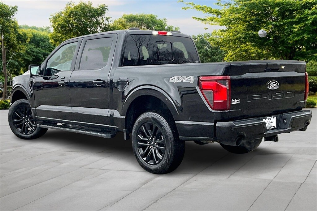 2025 Ford F-150 XLT photo 3
