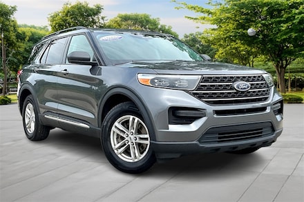 2022 Ford Explorer XLT SUV